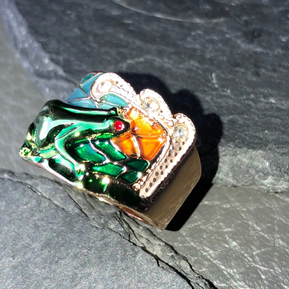 Ring - Picture 5 of 10